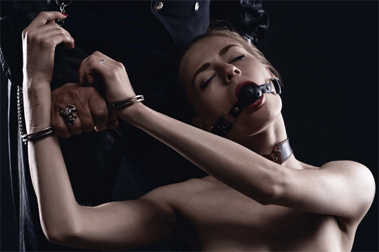 西檬之家-字母圈Dom是什么意思？BDSM新人入门指南